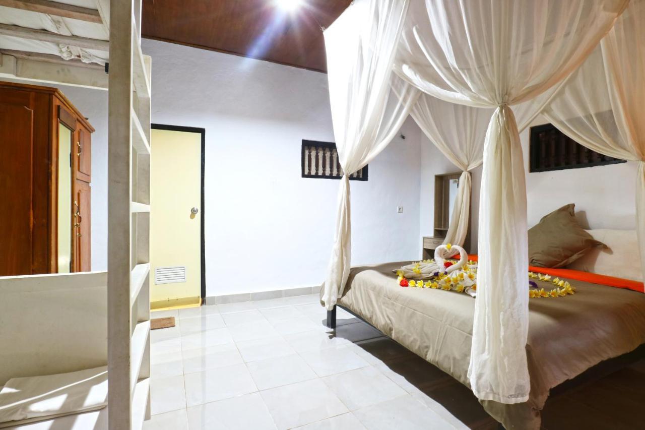 Sunjaya Kubu Guesthouse นูซาเลมโบงัน ภายนอก รูปภาพ
