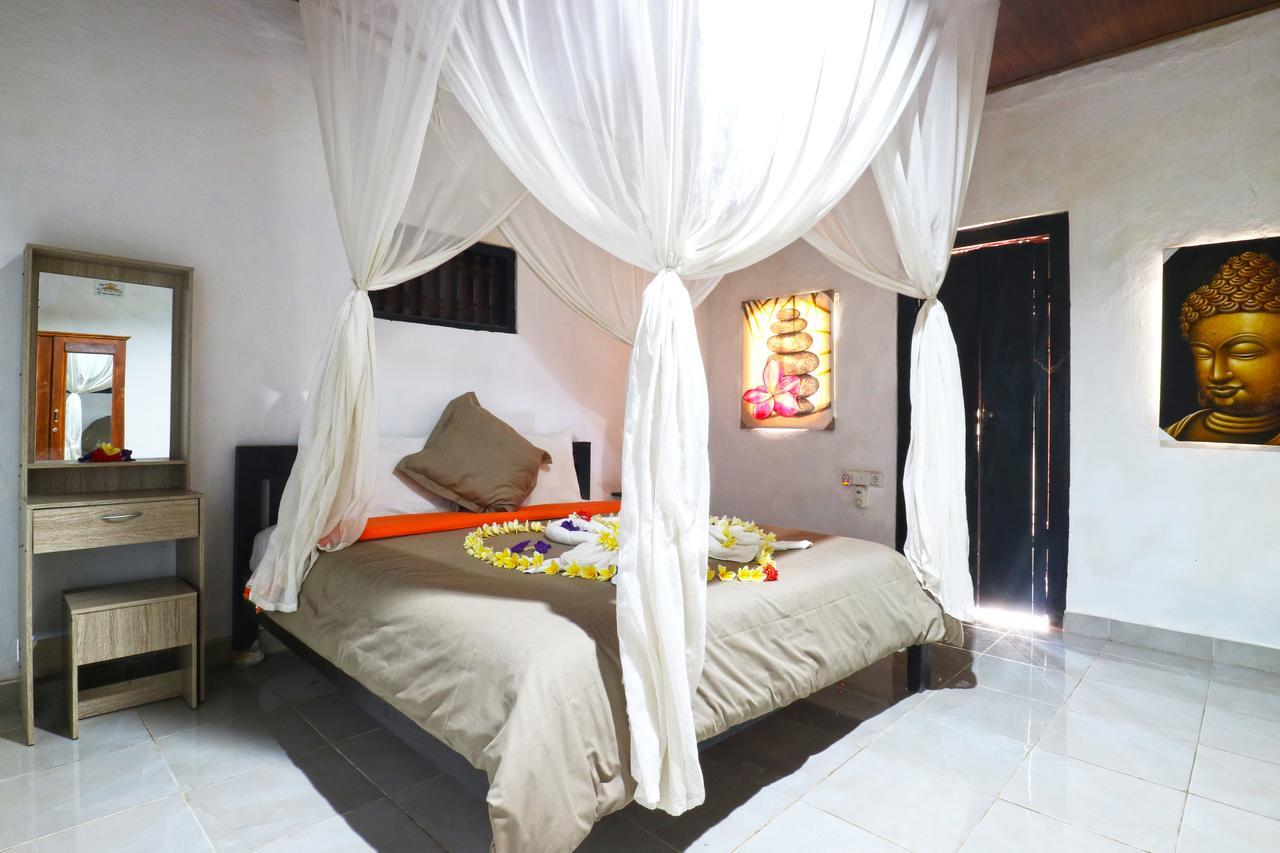 Sunjaya Kubu Guesthouse นูซาเลมโบงัน ภายนอก รูปภาพ