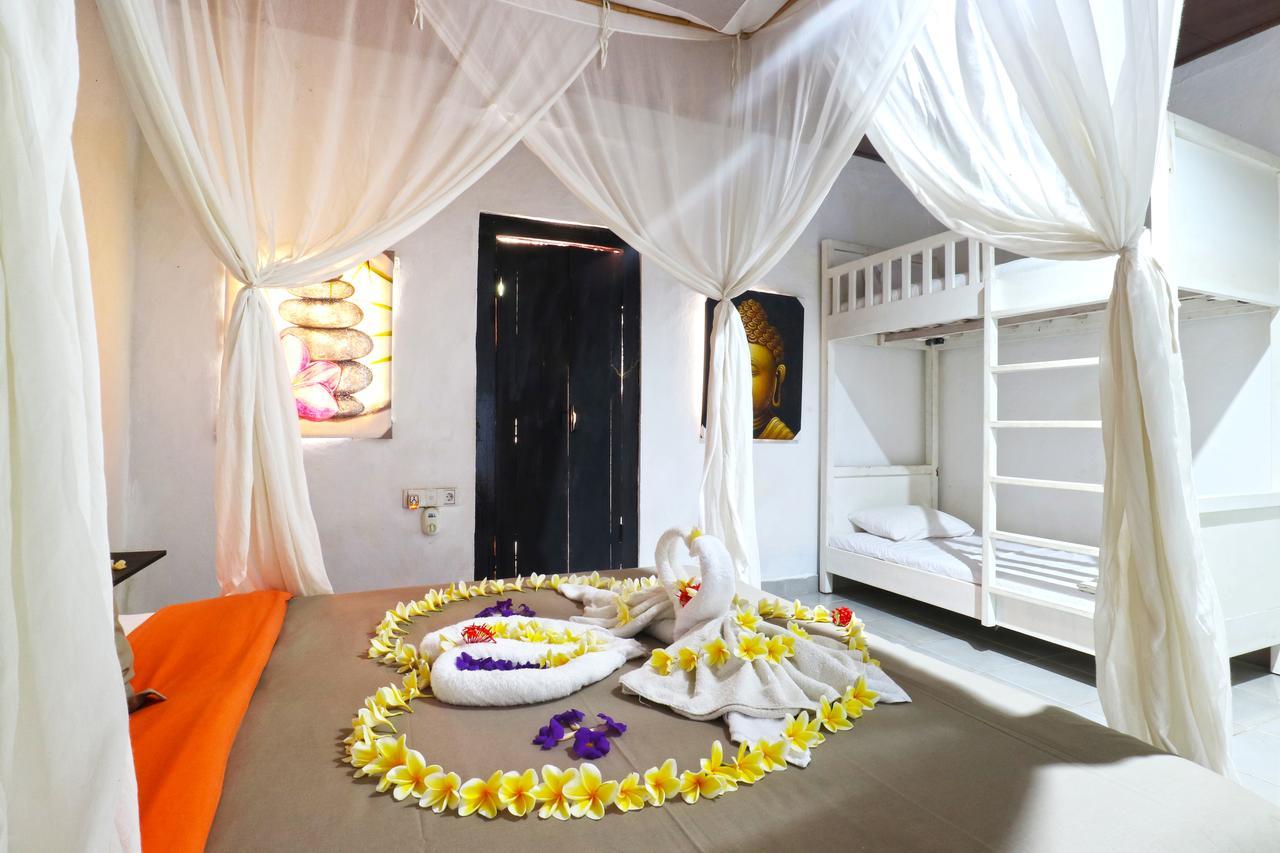 Sunjaya Kubu Guesthouse นูซาเลมโบงัน ภายนอก รูปภาพ