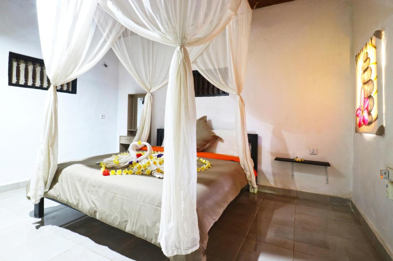 Sunjaya Kubu Guesthouse นูซาเลมโบงัน ภายนอก รูปภาพ