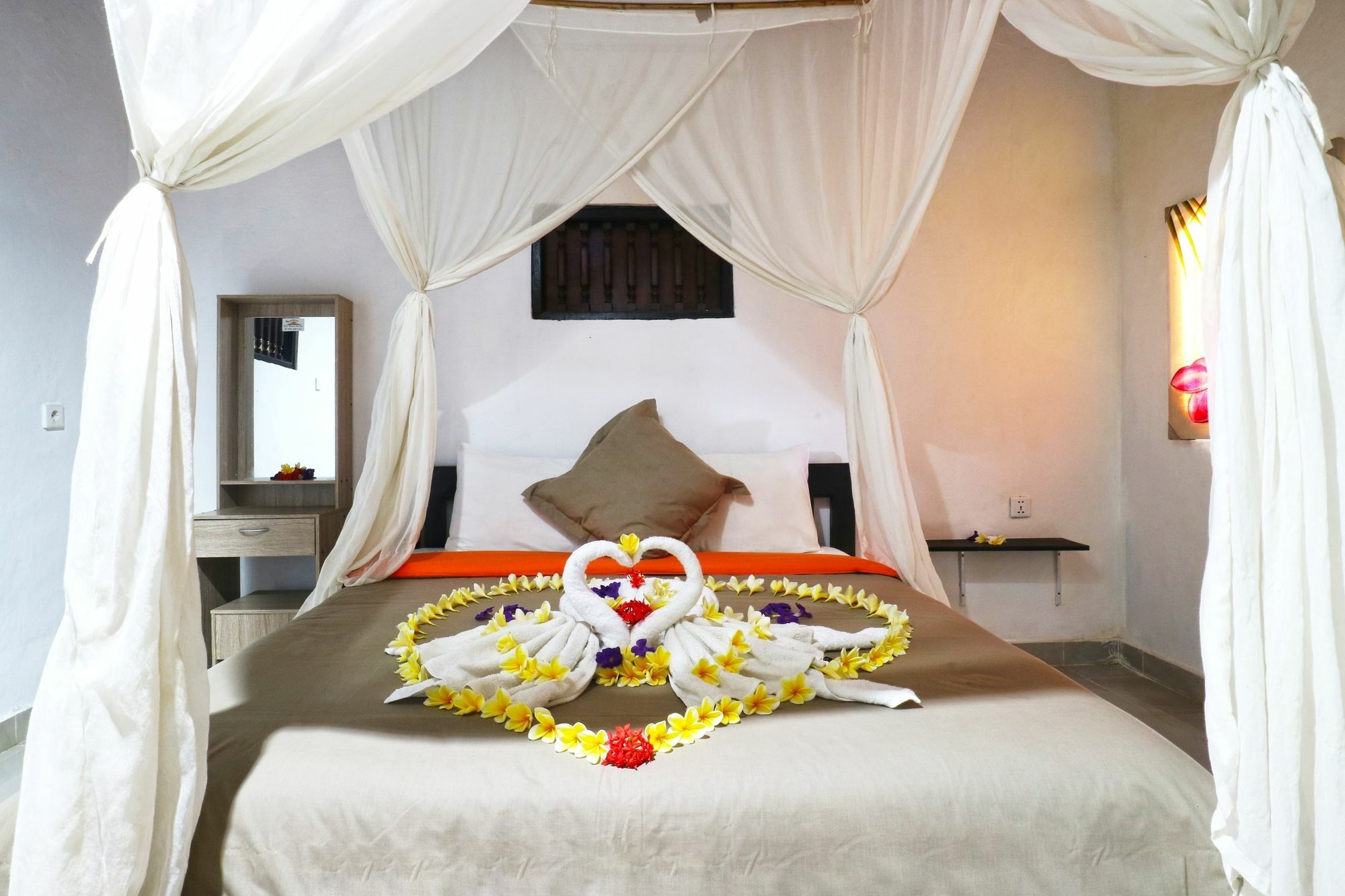 Sunjaya Kubu Guesthouse นูซาเลมโบงัน ภายนอก รูปภาพ